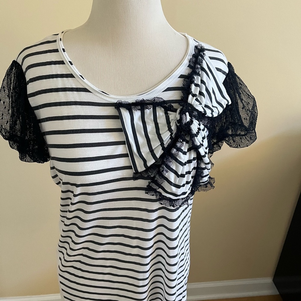 Red Valentino T-shirt, Sz M